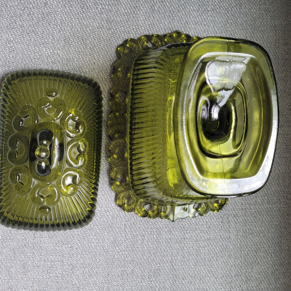 Vintage Indiana glass pedestal candy dish - Picture 4 of 5